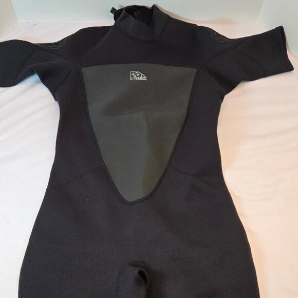DIVE & SAIL Women's Shorty Wetsuit for Scuba or Snorkeling 2mm Sz: M Black/Gray - Picture 5 of 9
